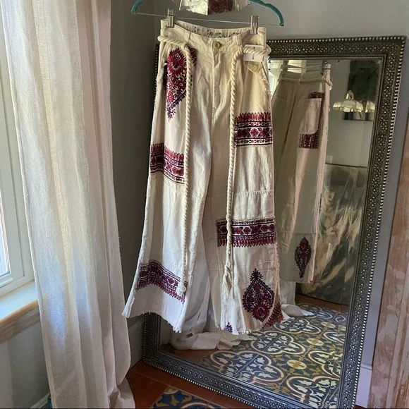 Free People distressed paisley patterned jeans - Picture 5 of 16